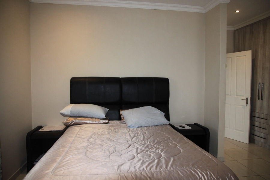To Let 3 Bedroom Property for Rent in Sunnyridge Eastern Cape